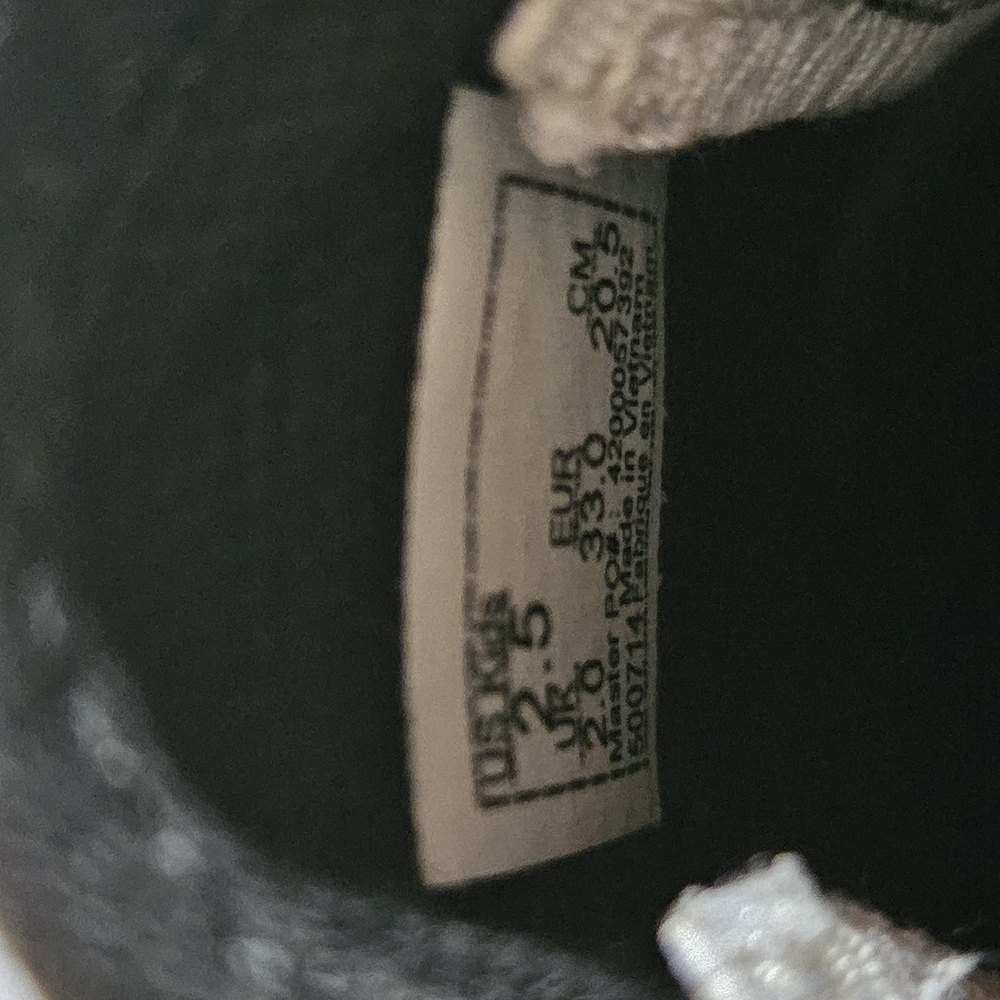 Vans Kids Black Floral Slip-On Sneakers - Picture 4 of 4